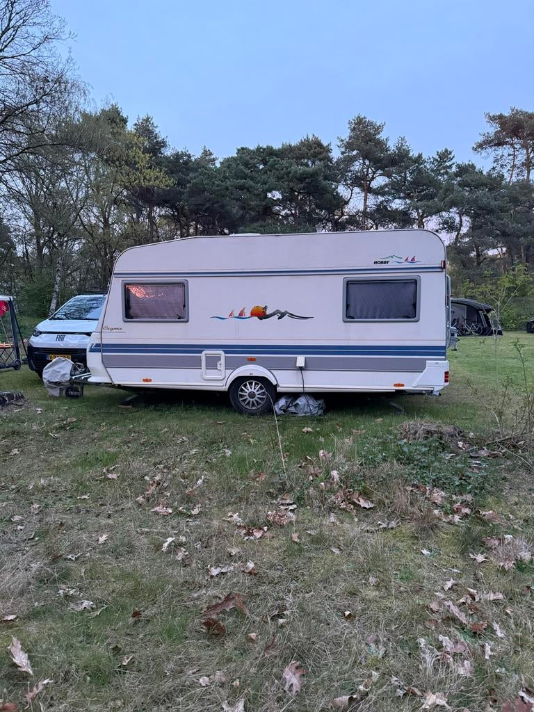 Hobby 440 elegance caravan / zeer mooi 1995, Vast bed, Hobby, Treinzit, Particulier