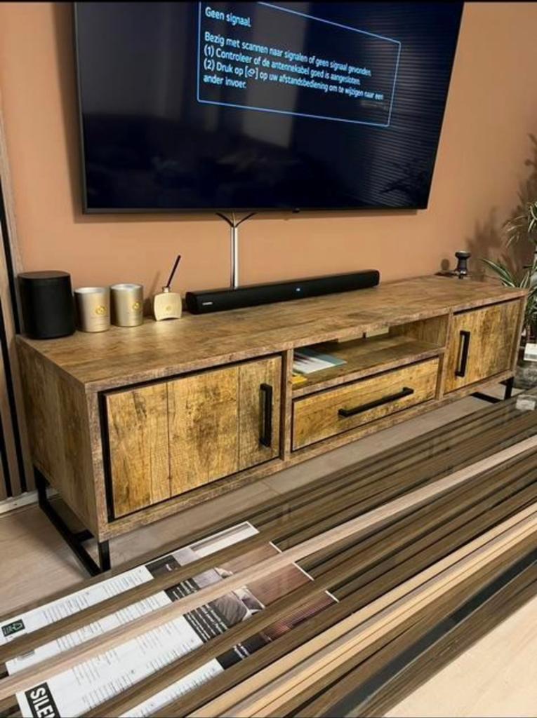 Tv meubel profijt, Ophalen, Zo goed als nieuw, 25 tot 50 cm, Minder dan 100 cm