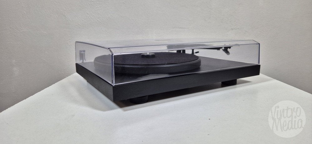 Pro-Ject Debut III Platenspeler | Project | Ortofon OMB 5E