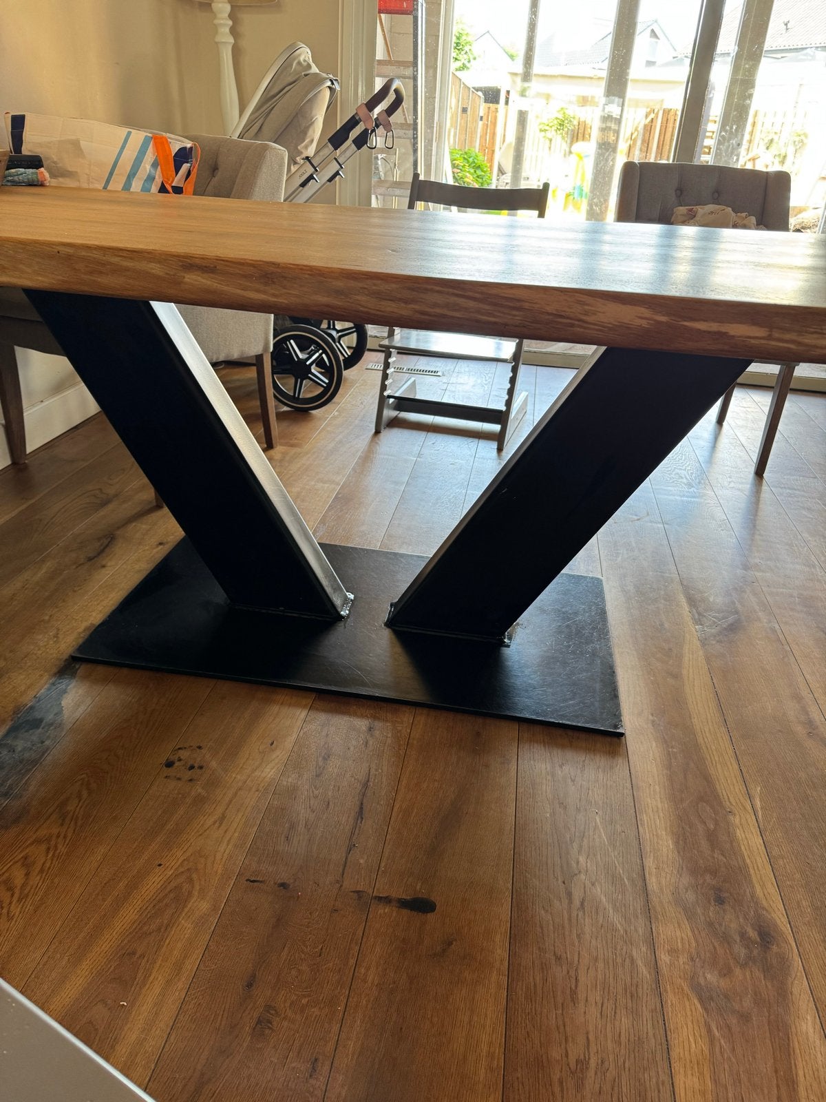 Stalen V-vorm tafelpoot (zonder blad!!) tafel poot, Ophalen, Tafelpoot, Gebruikt, 100 tot 150 cm