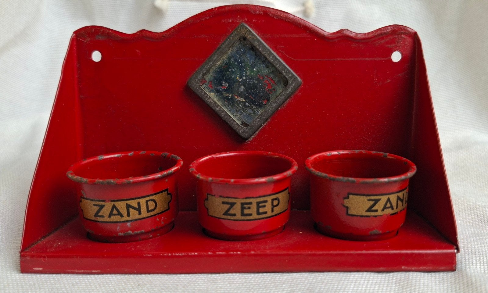 Oud blikken miniatuur setje, zand zeep en zand, Ophalen