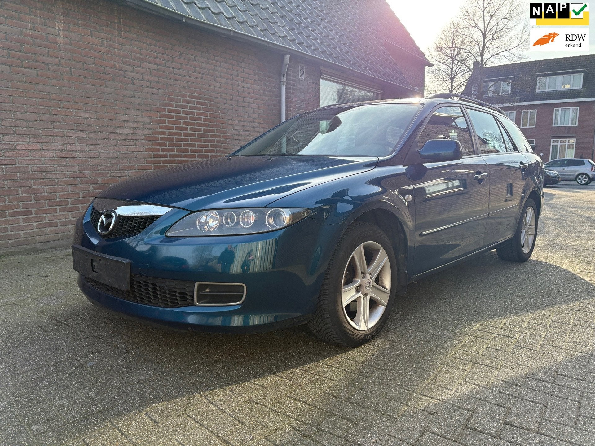 Mazda 6 Sportbreak 1.8i Touring, Auto's, Stof, Gebruikt, 4 cilinders, Origineel Nederlands