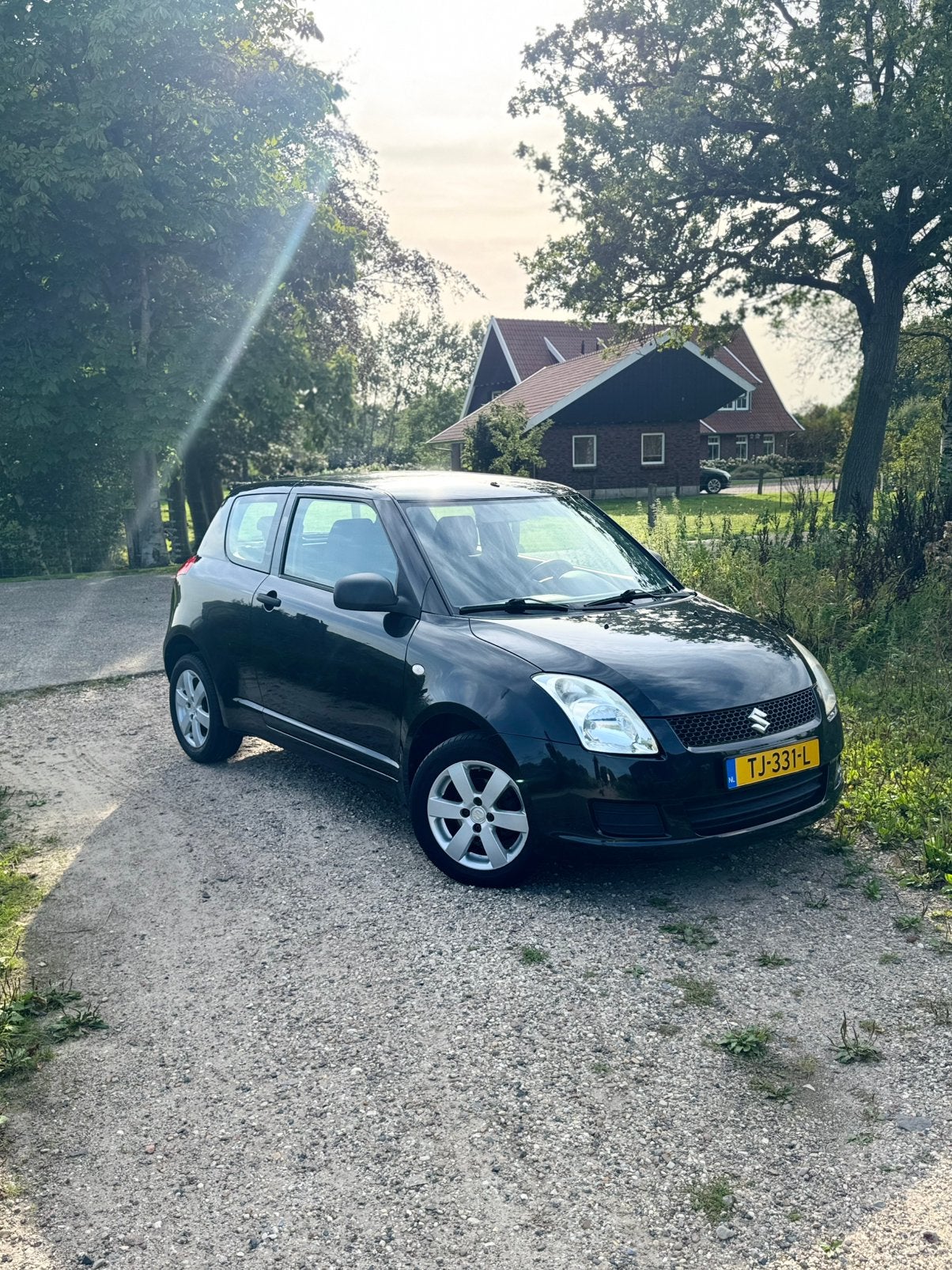 NIEUWE APK Suzuki Swift 1.3 3D 2010 Zwart, Auto's, 31 €/maand, Handgeschakeld, 1000 kg, Geïmporteerd