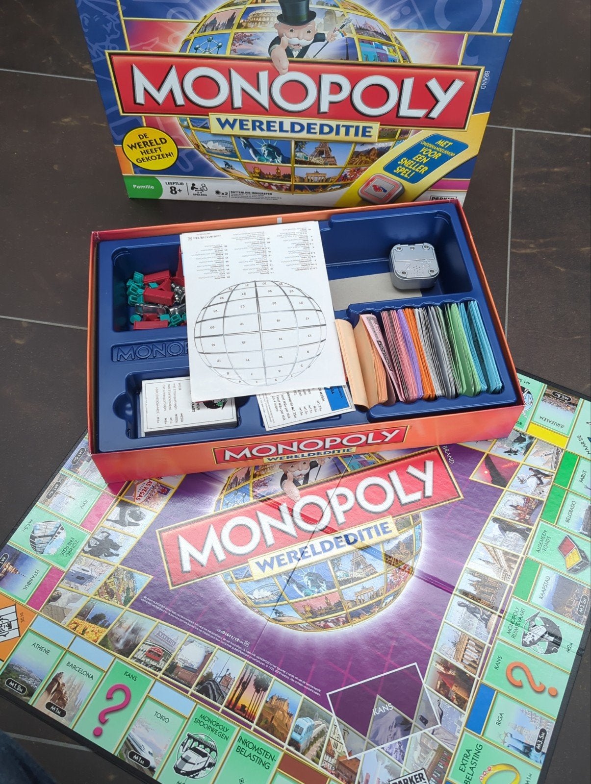 Monopoly Wereldeditie - Compleet Bordspel, Hobby en Vrije tijd, Vijf spelers of meer, Ophalen, Gebruikt, Parker
