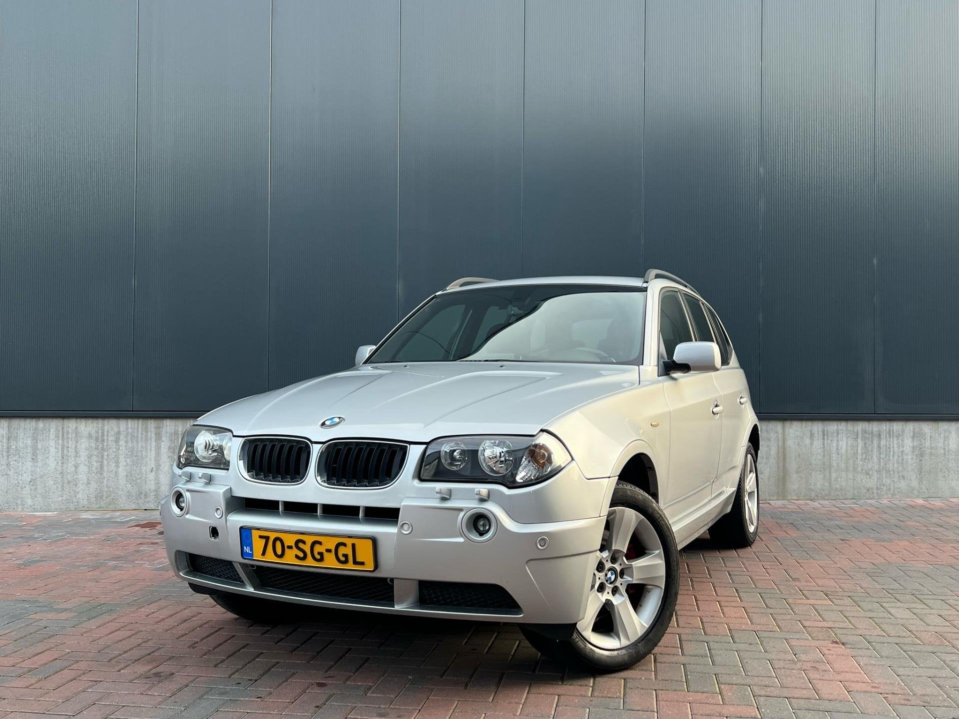 BMW X3 2.0i Introduction * Navi * Cruise * Trekhaak * Xenon, Auto's, Zwart, 150 pk, Bedrijf, Handgeschakeld