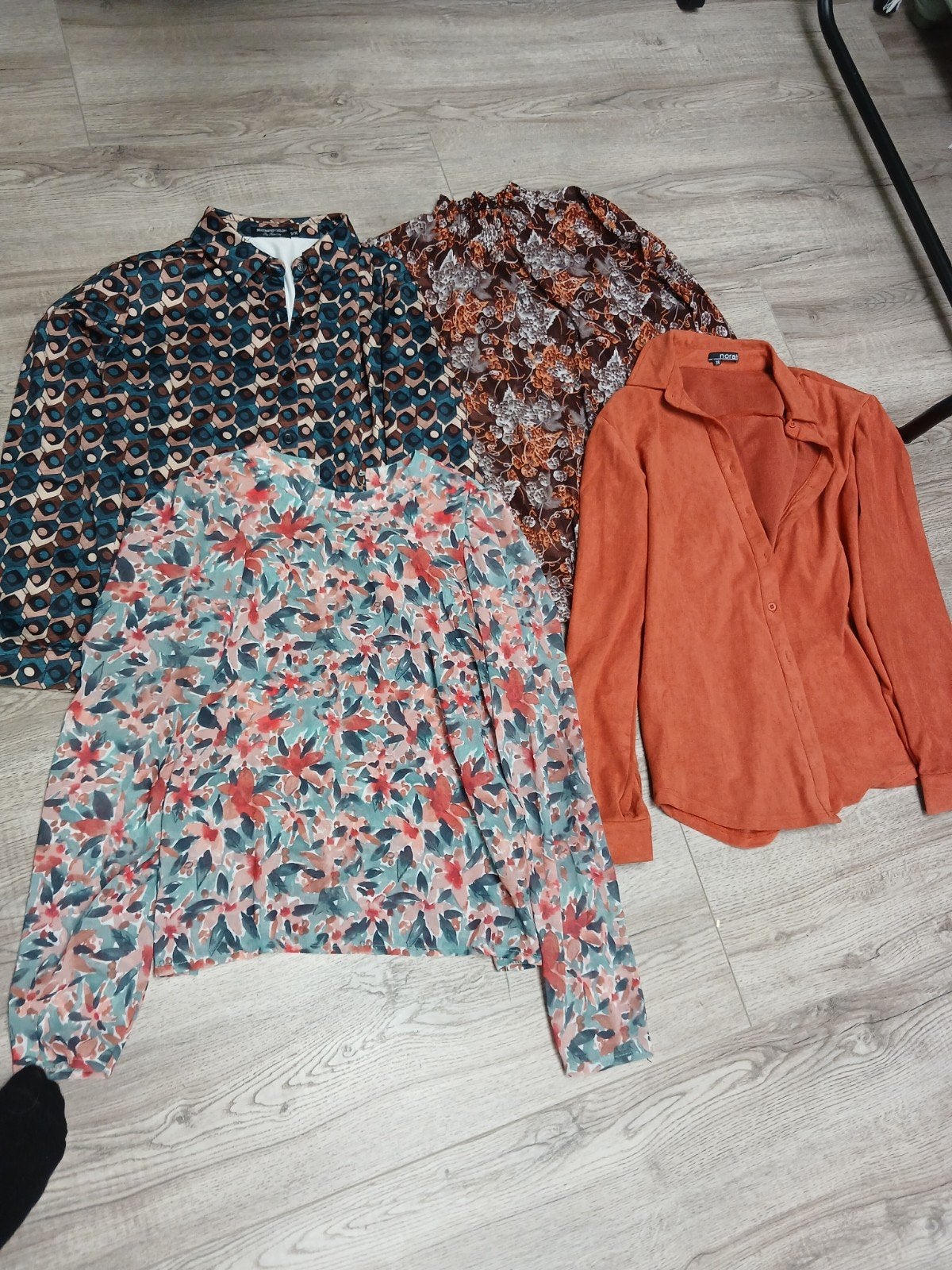 Dameskleding pakket M/L 40/42, Kleding | Dames, Ophalen, Zo goed als nieuw