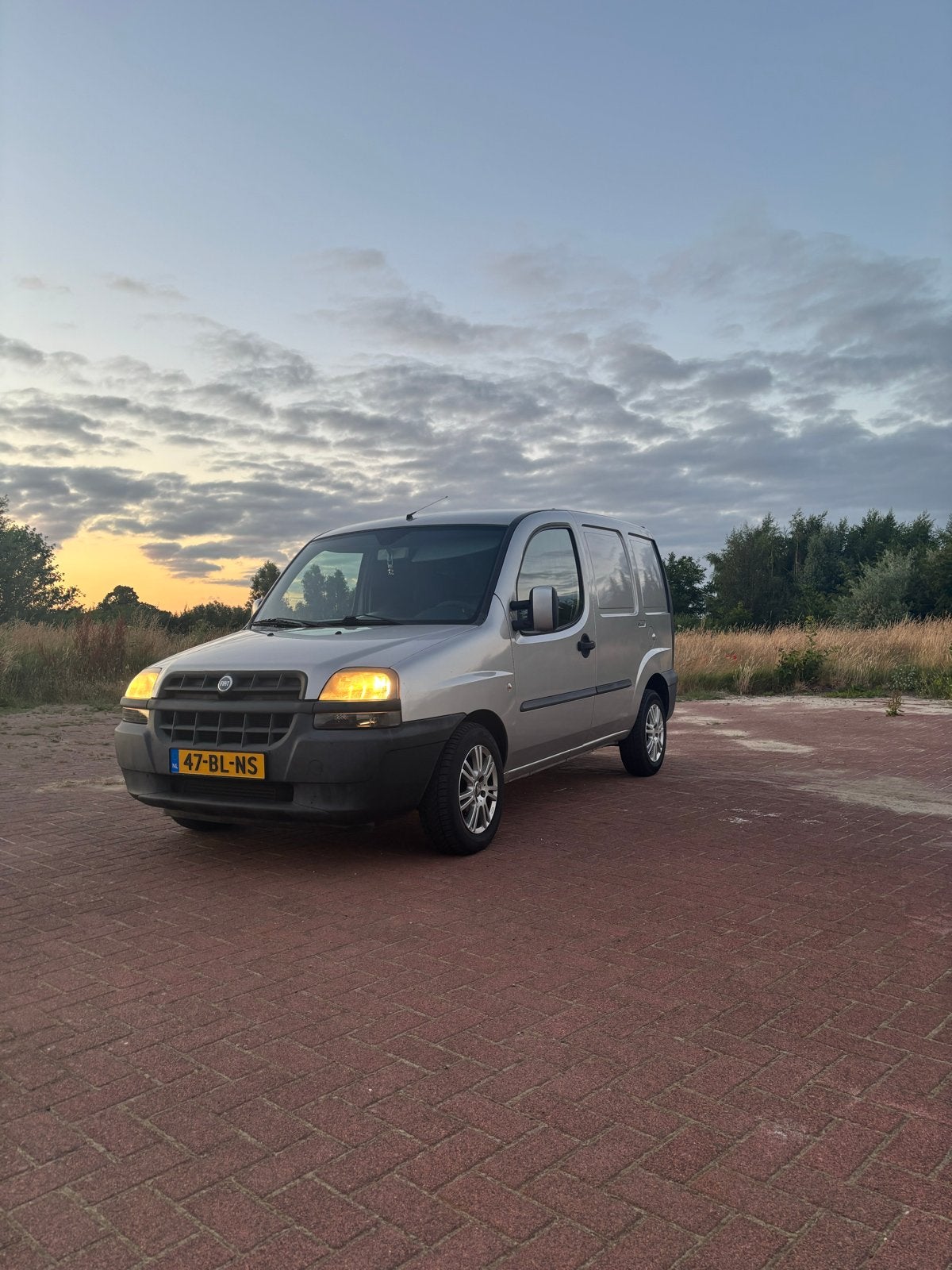 Fiat Doblo 1.9 JTD Cargo 500 2004 (138xxx km), Auto's, Voorwielaandrijving, 4 cilinders, Origineel Nederlands, 1285 kg