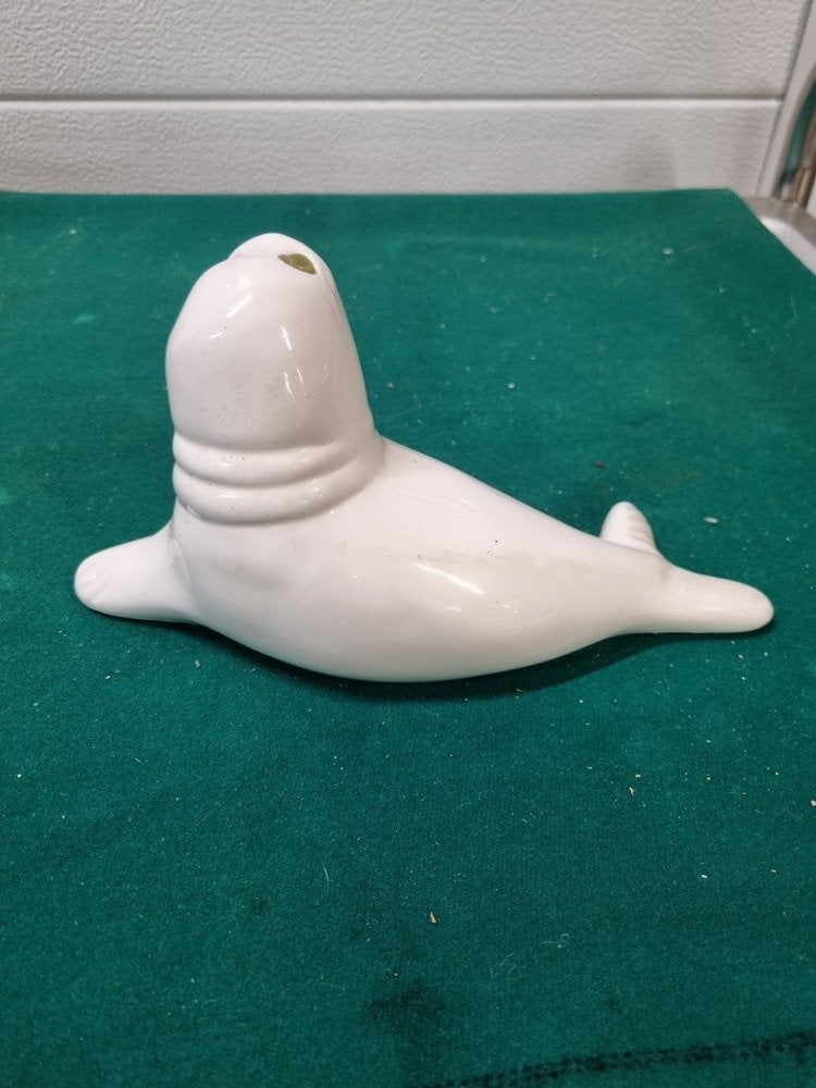 beeld zeehond aardwerk wit, Ophalen of Verzenden