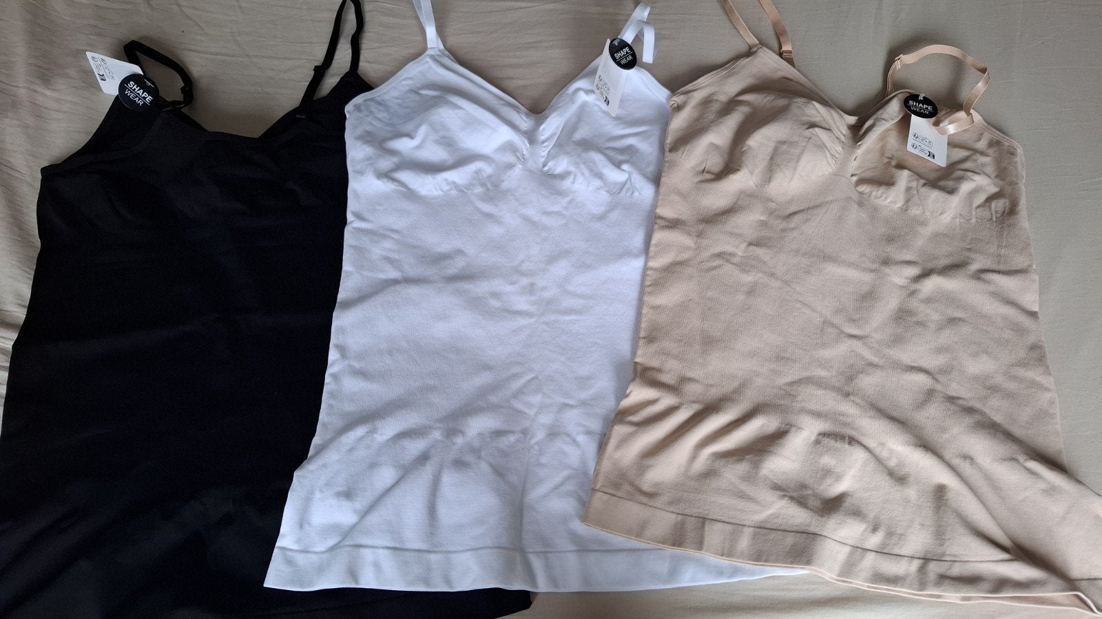 Set corrigerend ondergoed XXL (40-44) - Nieuw Wibra, Ophalen of Verzenden, Hemd