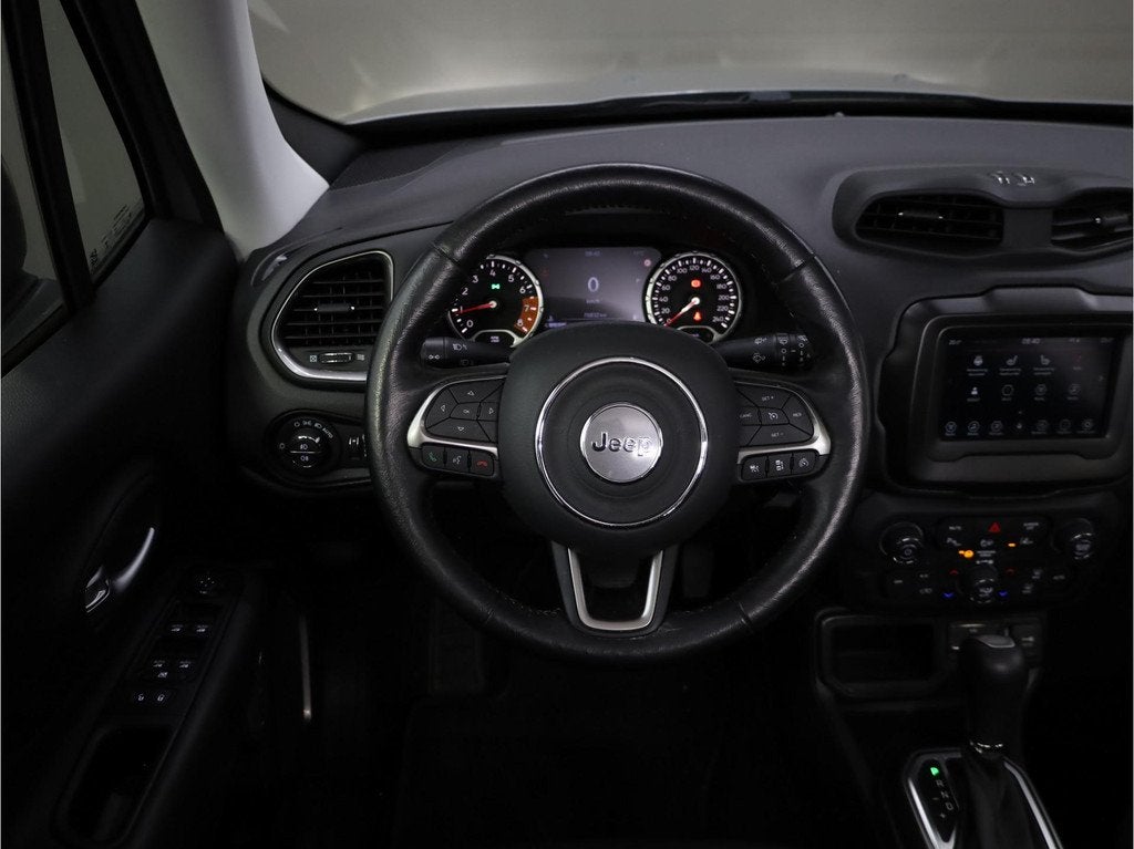 Jeep Renegade 1.3T DDCT Limited | Achteruitrijcamera | Stuur, Auto's, Stof, Gebruikt, 4 cilinders, 150 pk