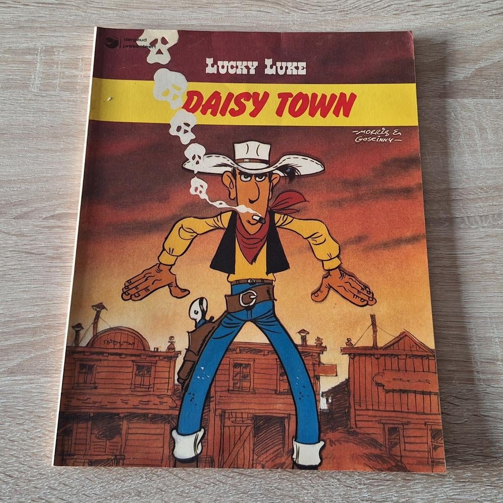 Lucky Luke 22 - Daisy Town 1e druk, Boeken, Stripboeken, Eén stripboek, Ophalen of Verzenden, Gelezen