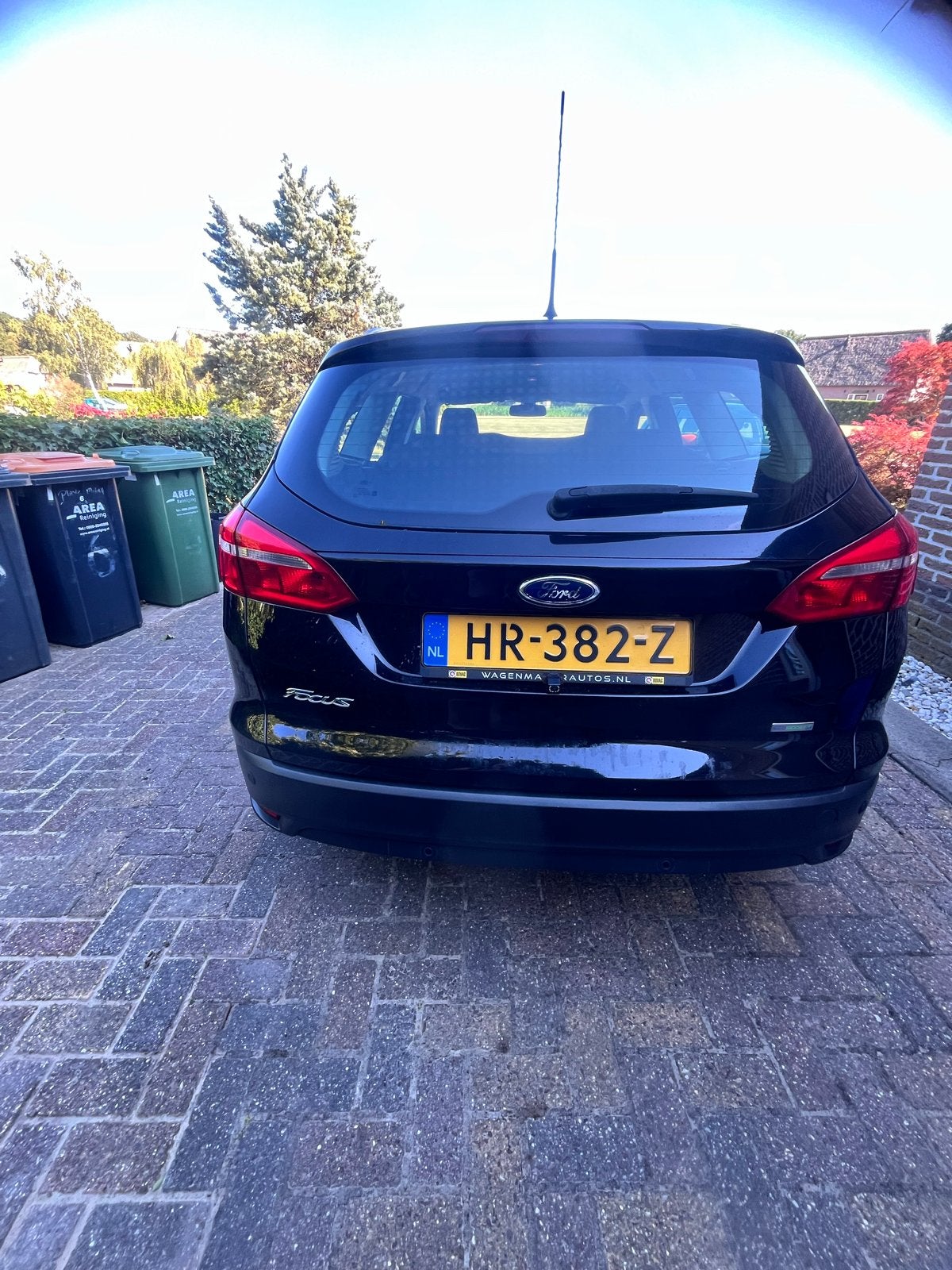 Ford Focus 1.0 Ecoboost 100pk 2015 Zwart, Stof, 100 pk, Zwart, Origineel Nederlands