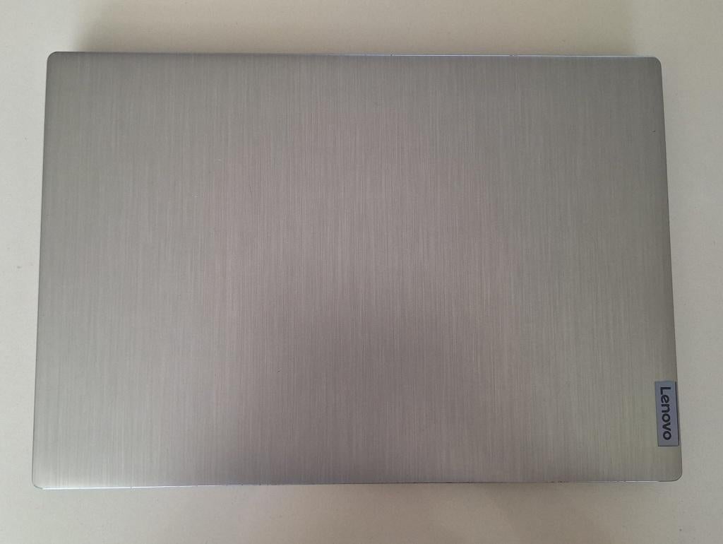 Laptop - Lenovo IdeaPad 3 15ITL05 (met hoes), Computers en Software, Ophalen, 2 tot 3 Ghz, 8 GB, SSD