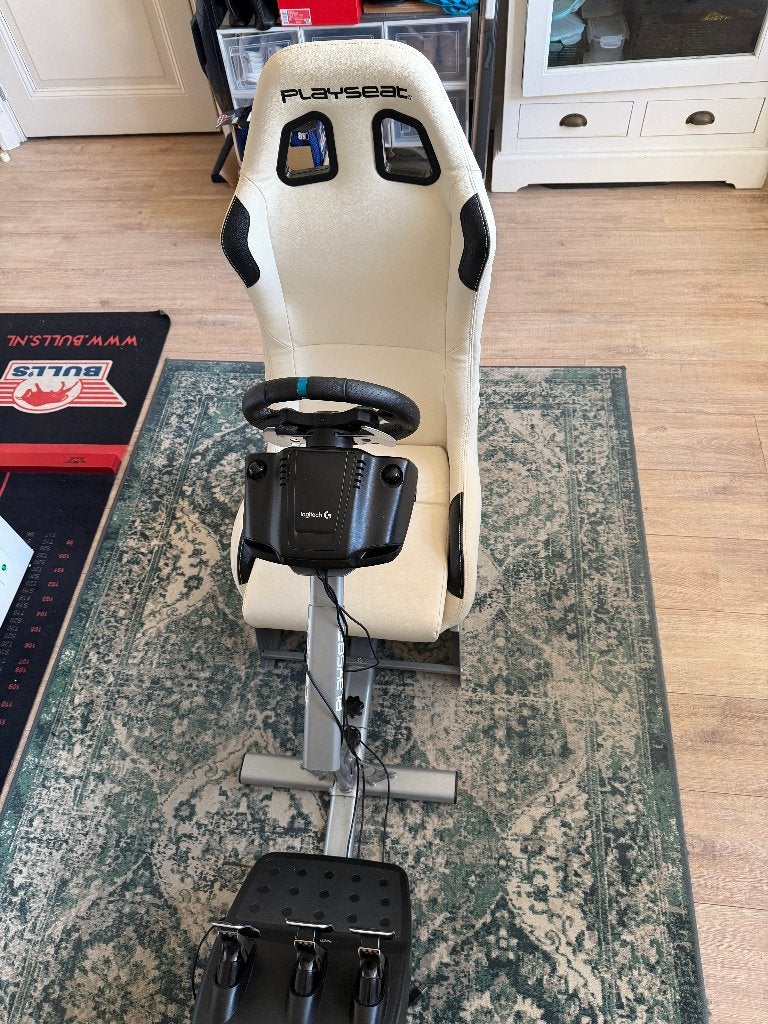 Playseat wit + Logitech G29 stuur en pedalen – top conditie, Ophalen of Verzenden, Zo goed als nieuw, Playseat of Racestoel, PlayStation 5