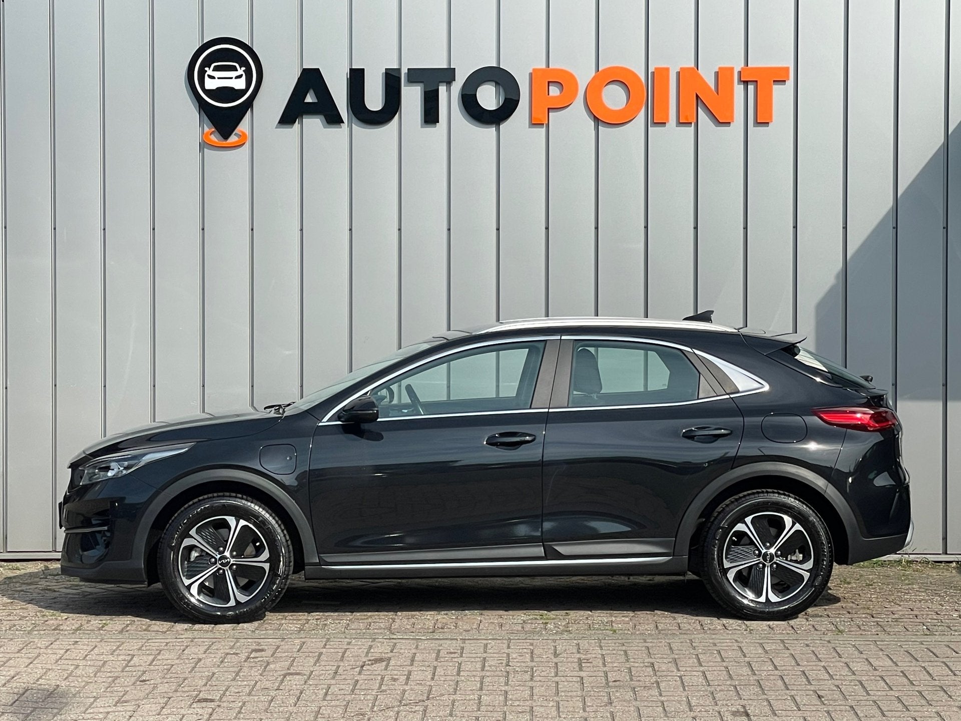 Kia XCEED 1.6 GDi PHEV DynamicPlusLine 1E EIG DEALEROND|CARP, Auto's, Kia, Gebruikt, Leder en Stof, Plug-in hybride, Bedrijf