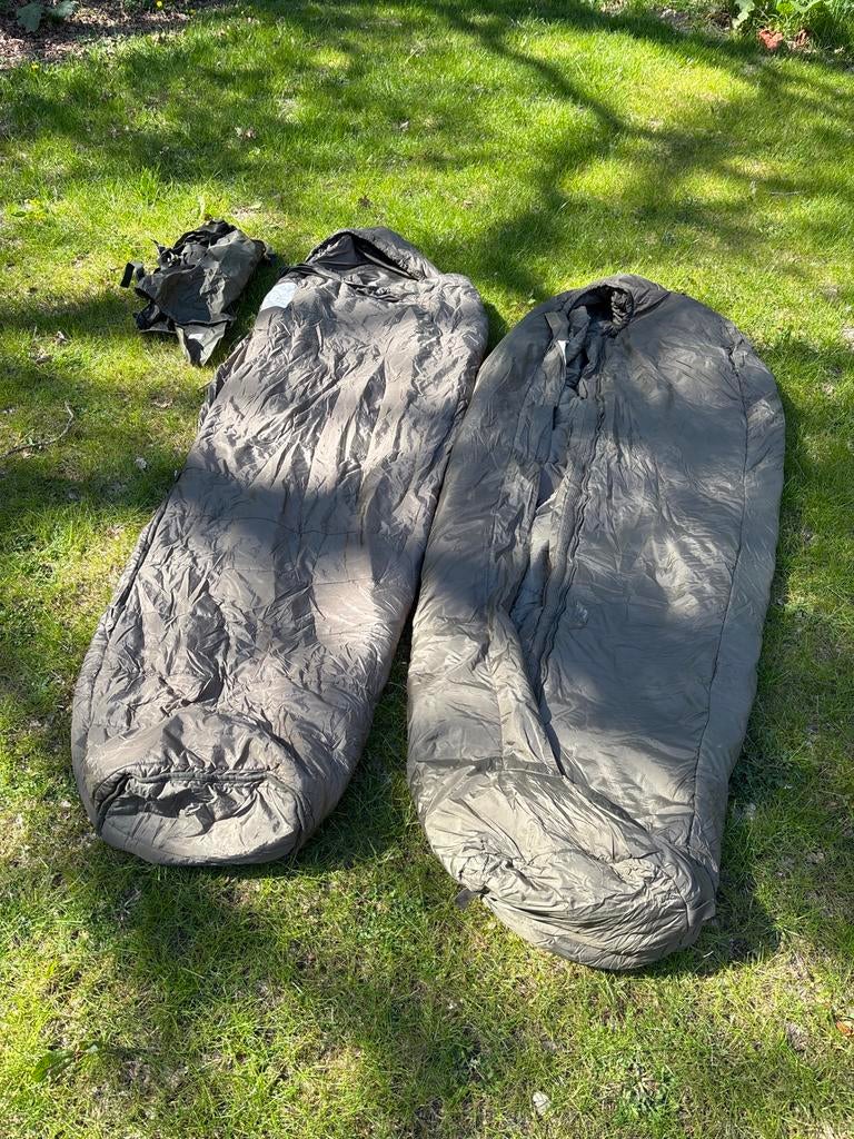 Defensie Modulaire slaapzak (buitenzak en binnenzak) maat L, Ophalen of Verzenden, Gebruikt