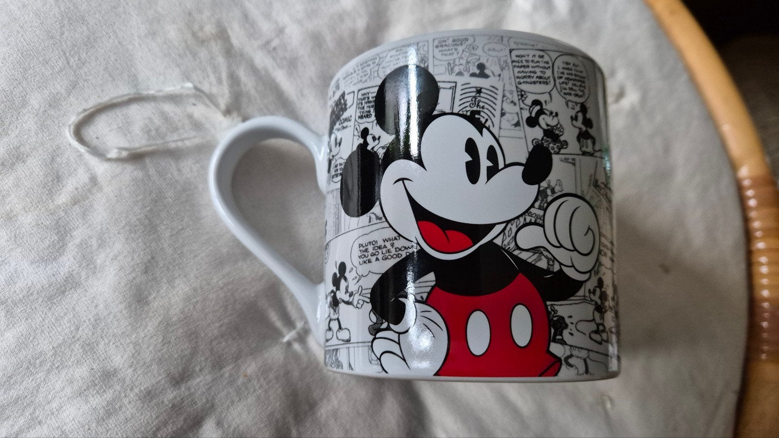 Disneyland Parijs stenen beker zgan, Ophalen of Verzenden, Mickey Mouse, Zo goed als nieuw, Servies