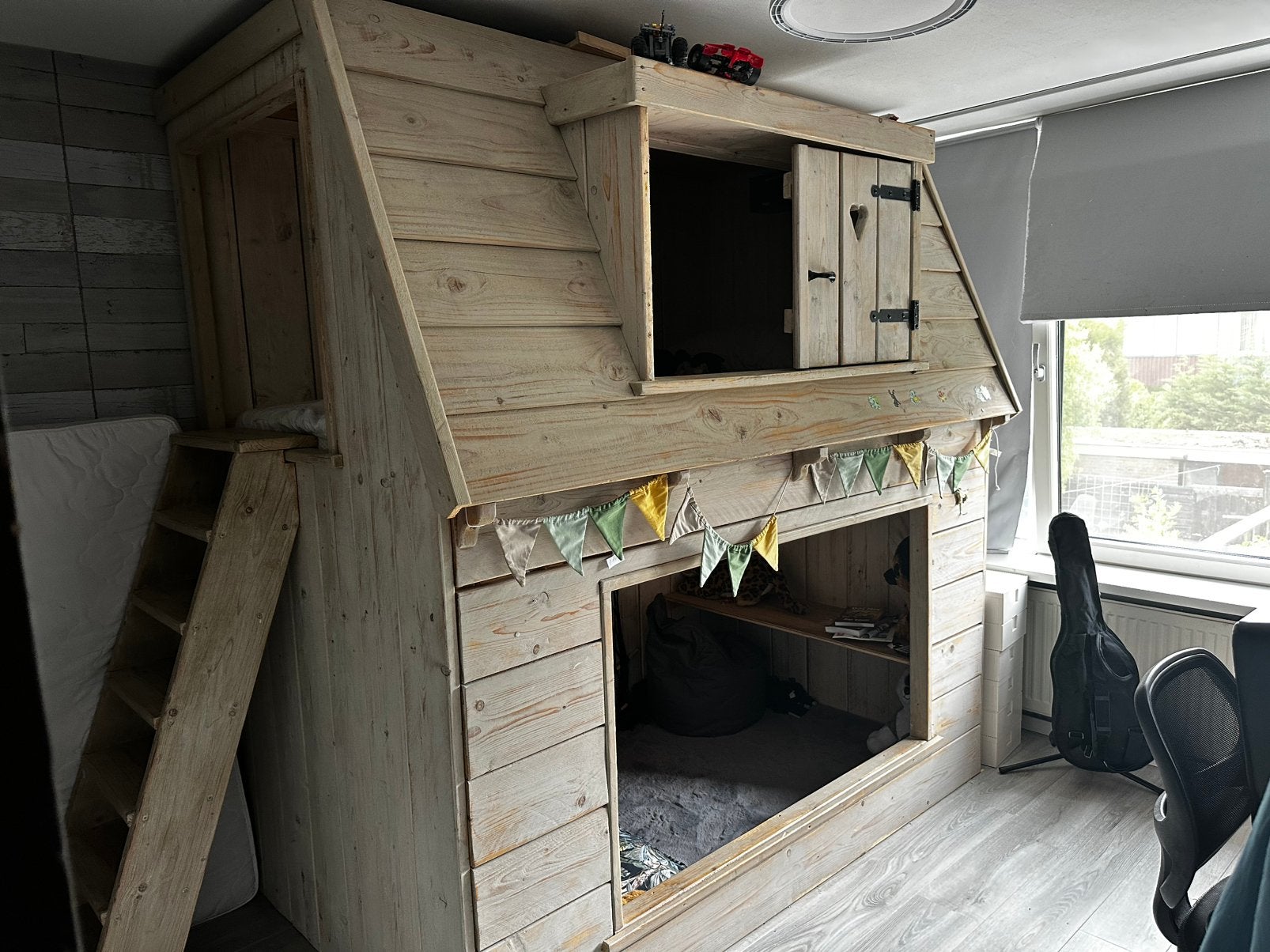 Steigerhout, Overige typen, Zonder ramen, Hout, Ophalen