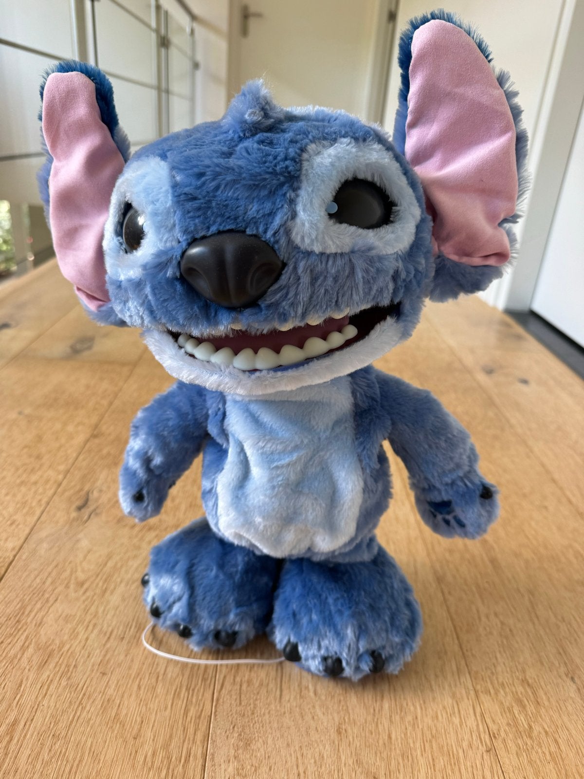 Ultimate Stitch: Bewegende en Pratende Knuffel (43 cm), Disney, Overige typen, Blauw, Ophalen of Verzenden