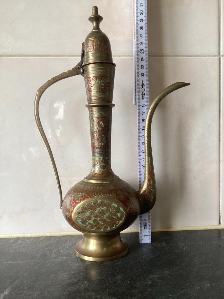 Antieke Indiase messing kan met emaille decoratie, Ophalen of Verzenden