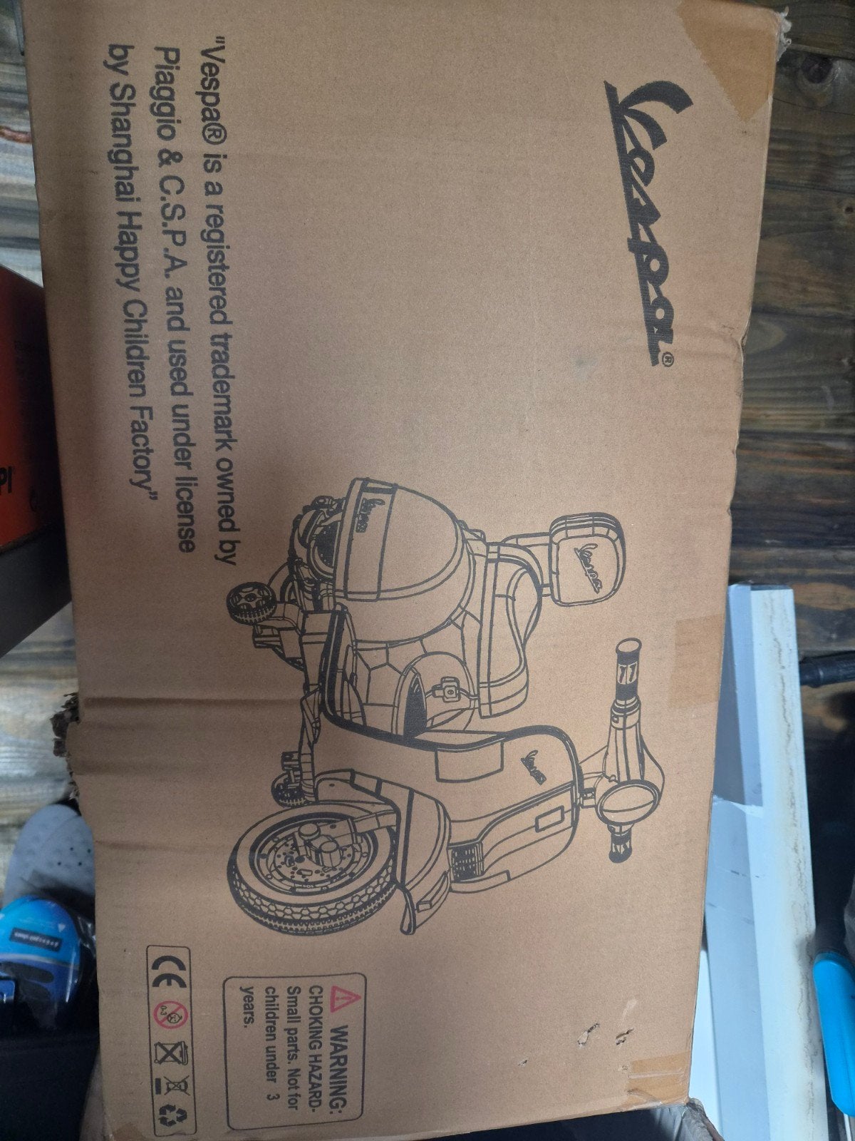 Vespa scooter 1,5 tot 3 jaar NIEUW in doos, Ophalen, Minder dan 40 cm, Doos, Minder dan 35 cm