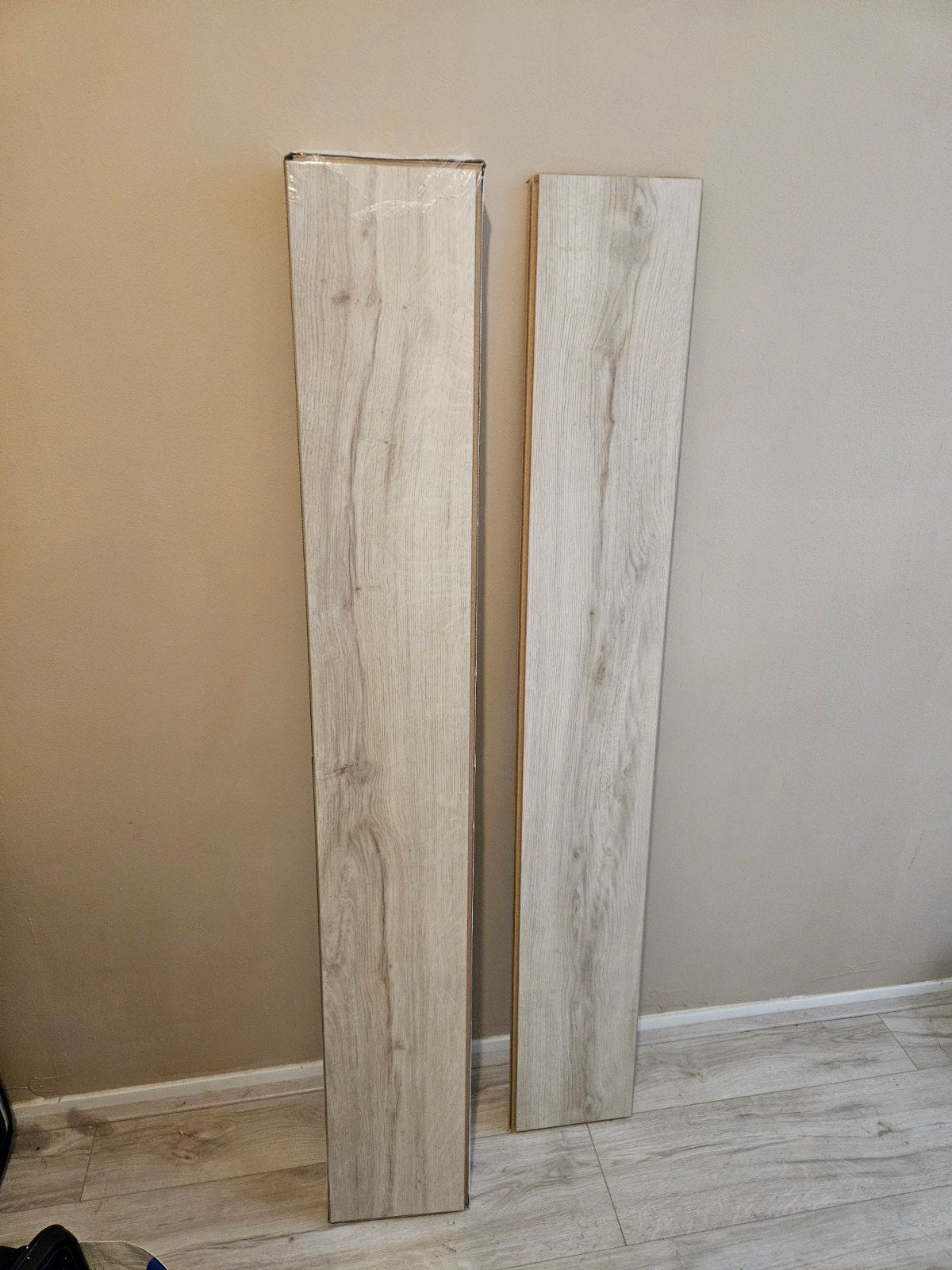 Nieuw laminaat, licht eiken look, Ophalen, Nieuw, Minder dan 5 m², 10 tot 30 cm