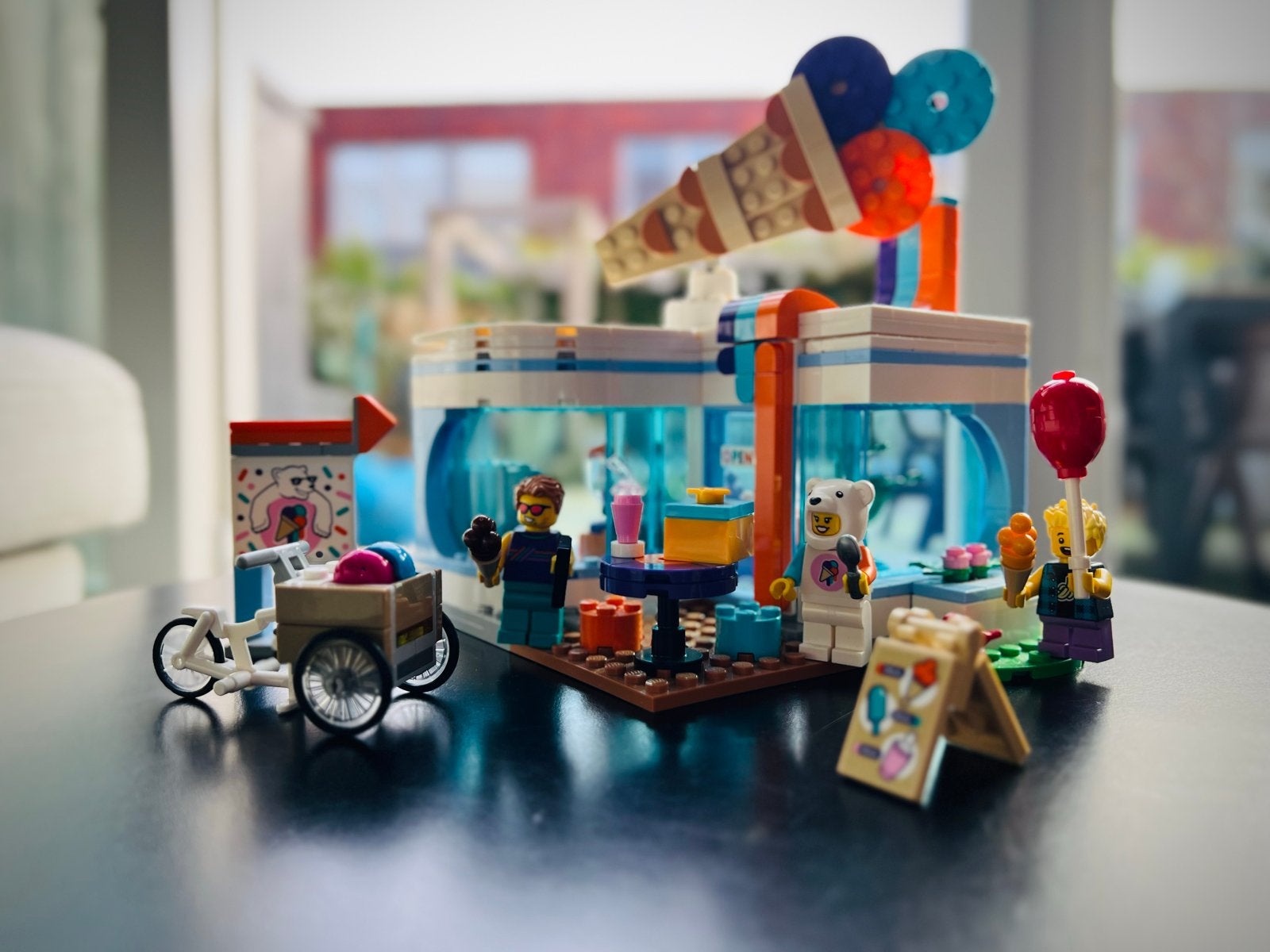 Lego City 60363 IJssalon, Ophalen of Verzenden, Zo goed als nieuw