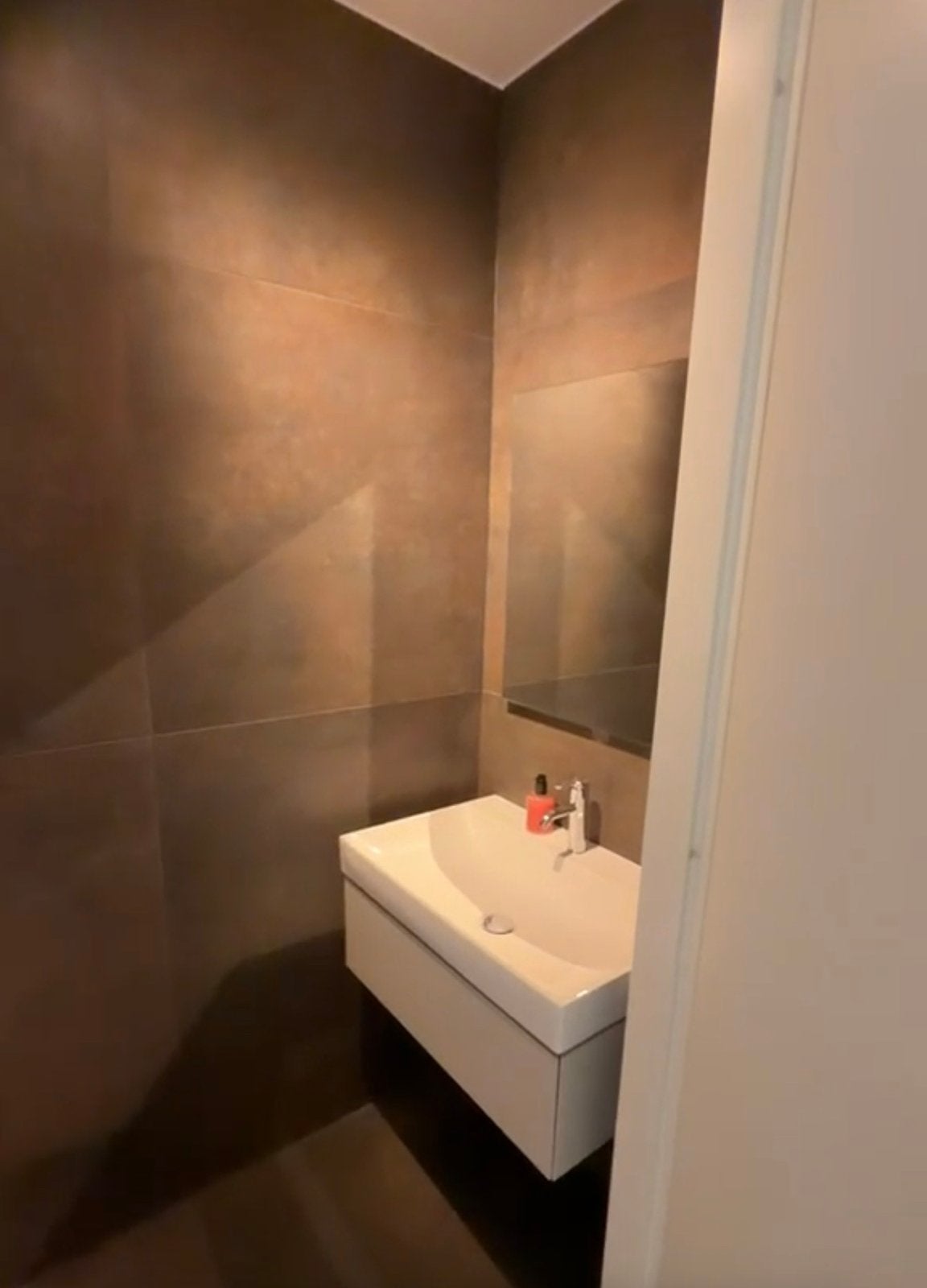 90 x 90 Volgebakken Keramische tegels, Doe-het-zelf en Verbouw, Nieuw, Ophalen of Verzenden, 10 m² of meer, Vloertegels