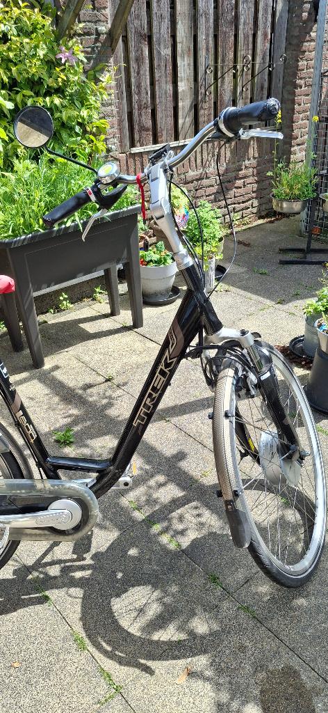 Trek E Bike Elektrisch fiets, Gebruikt, 59 cm of meer, 30 tot 50 km per accu, Ophalen
