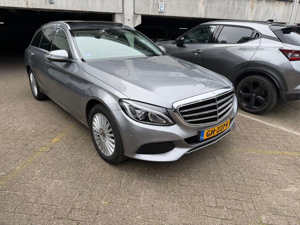 Mercedes-Benz C-Klasse C180 1.6 115KW Aut7 Estate 2014 Grijs, Auto's, Mercedes-Benz, Automaat, 745 kg, Achterwielaandrijving, 1800 kg