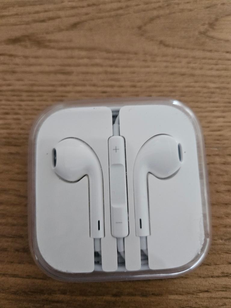 Nieuwe Apple oortjes met draad, Ophalen of Verzenden