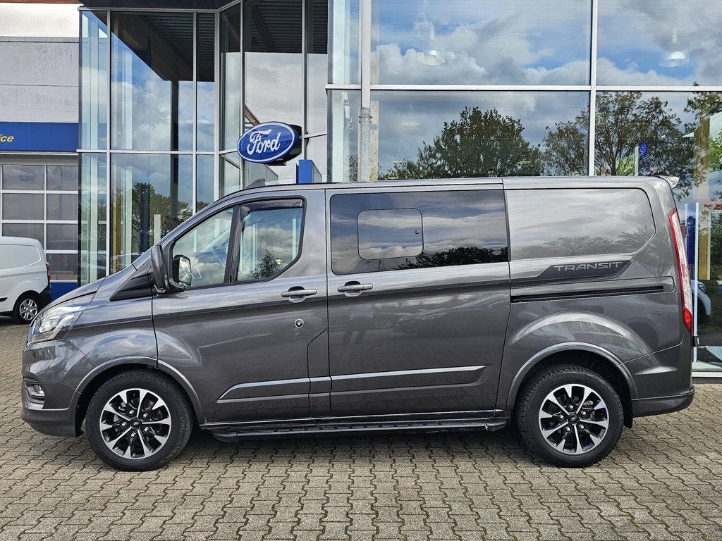 Ford Transit Custom 320 2.0 TDCI L1H1 Sport DC | 185pk Autom, Auto's, Bestelauto's, 15 km/l, Leder en Stof, Bedrijf, Diesel