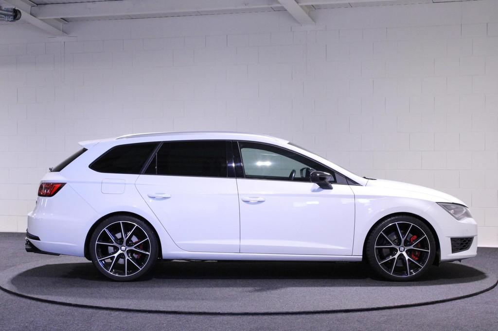 Seat Leon ST 2.0 TSI Cupra 280 | CAM | Stoelverw. | PANO, Auto's, Adaptive Cruise Control, 15 km/l, Gebruikt, 4 cilinders