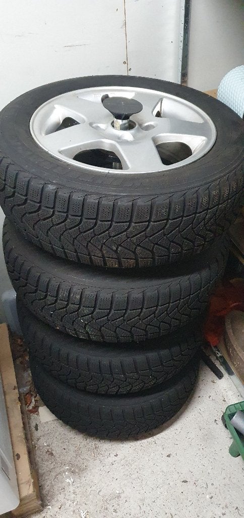 Aluminium velgen met band, Auto-onderdelen, Banden en Velgen, Ophalen, Gebruikt, 15 inch, Banden en Velgen