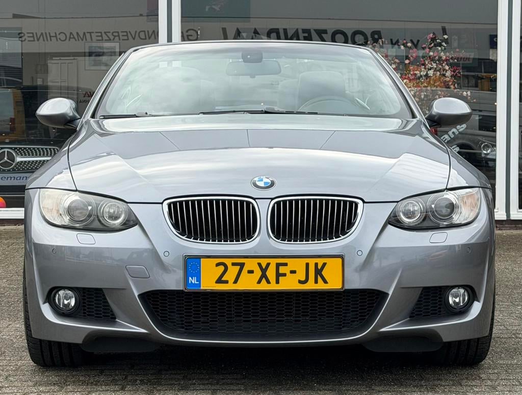 BMW 3-serie Cabrio 325i High Exe / AUTOMAAT / NL AUTO / LEDE, Achterwielaandrijving, Gebruikt, Zwart, Cabriolet