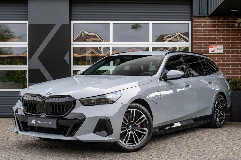 BMW 5 Serie 530e xDrive M Sport Pro | Driving Ass. + | Trekh, Automaat, Gebruikt, 4 cilinders, 2000 kg