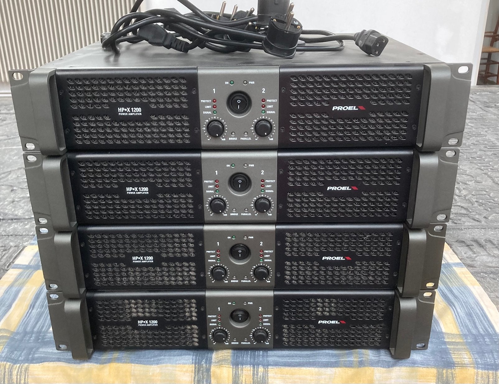 Proel HP-X 1200 Watt Power Amplifier / Versterker, Ophalen, Zo goed als nieuw, 120 watt of meer, Overige merken