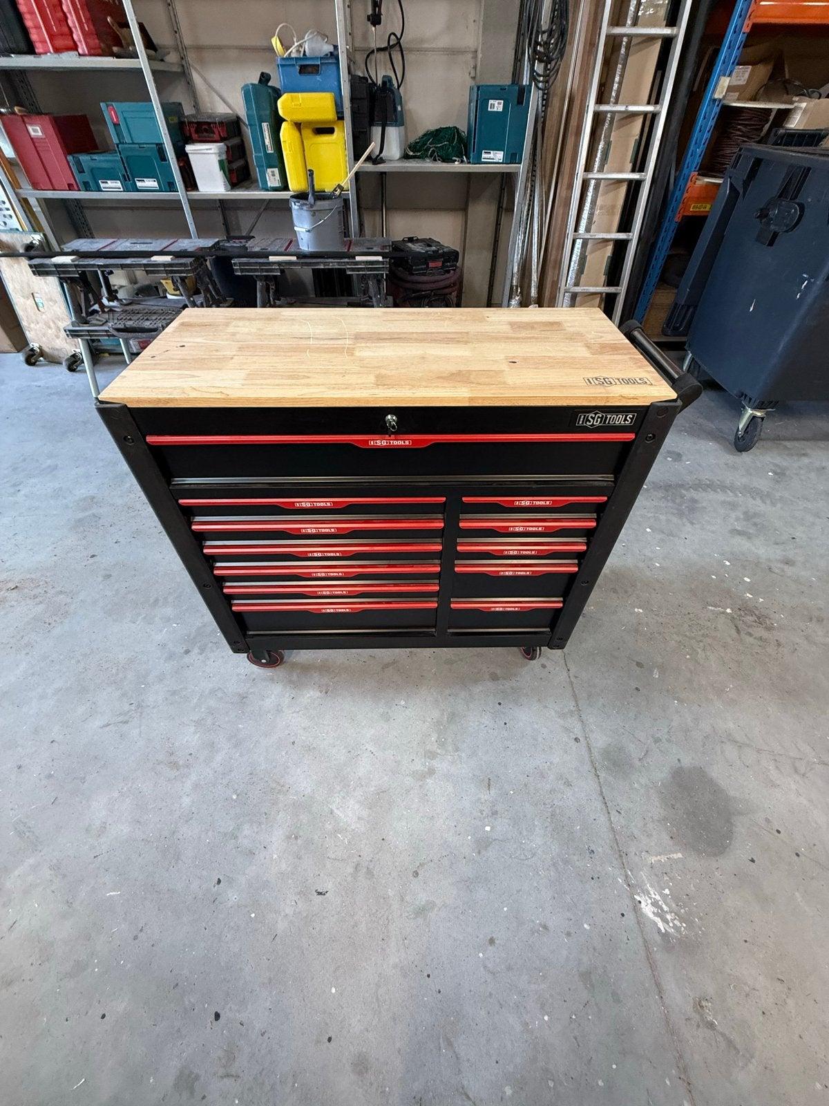 Gereedschapswagen gevuld met houten werkblad, Doe-het-zelf en Verbouw, Ophalen, Zo goed als nieuw, Gereedschapsopslag, Overige merken