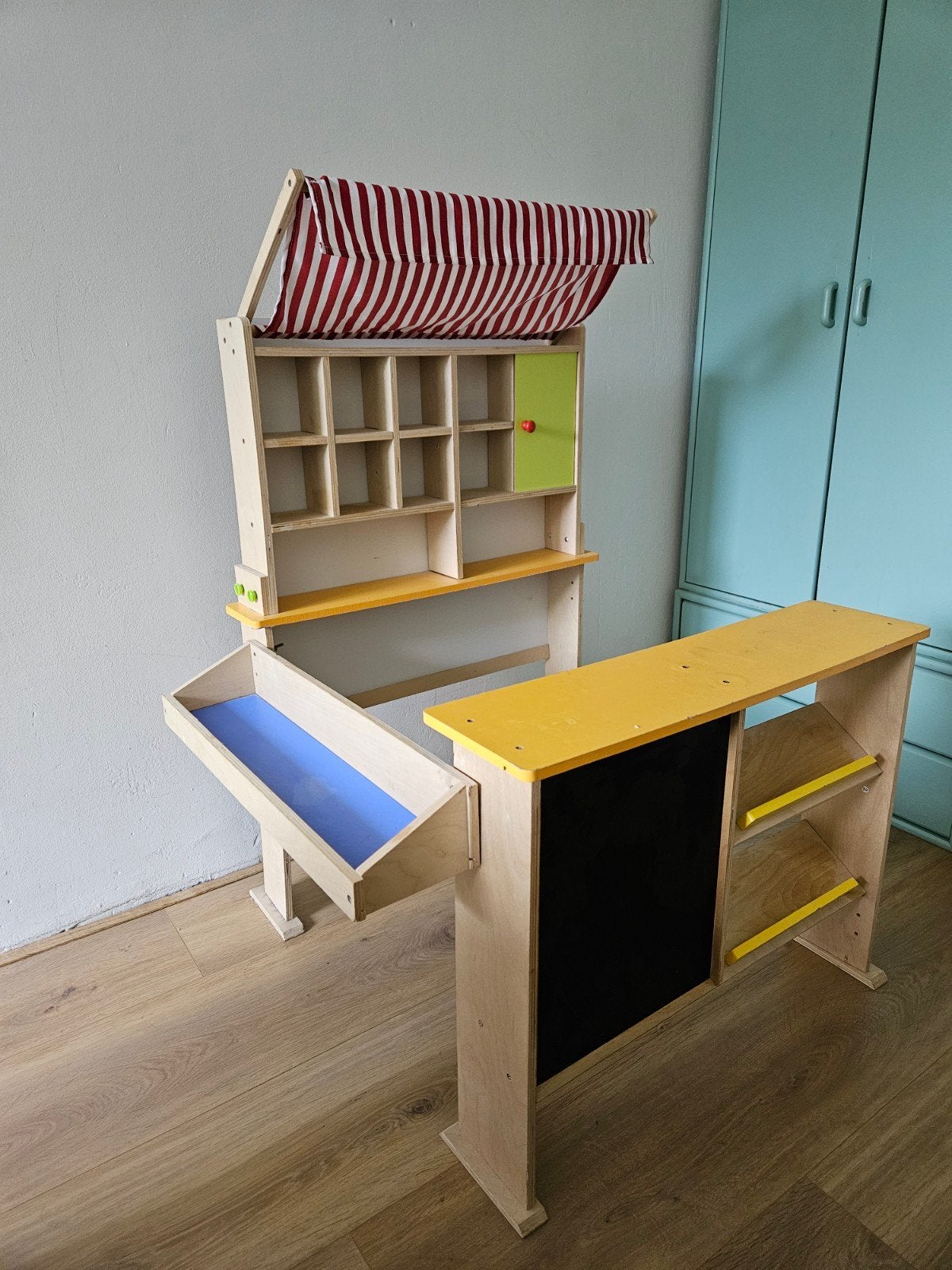Houten winkeltje / marktkraam, Ophalen, Gebruikt, Jongen of Meisje