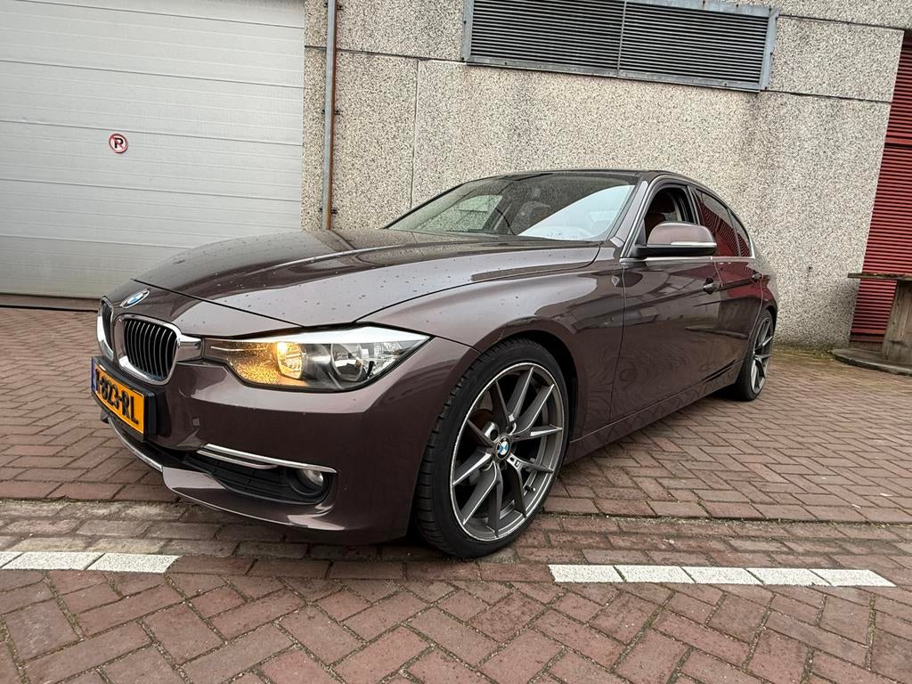 BMW 3-Serie 1.6 316I AUT 2013 Bruin, Automaat, 4 cilinders, Bruin, 75 €/maand