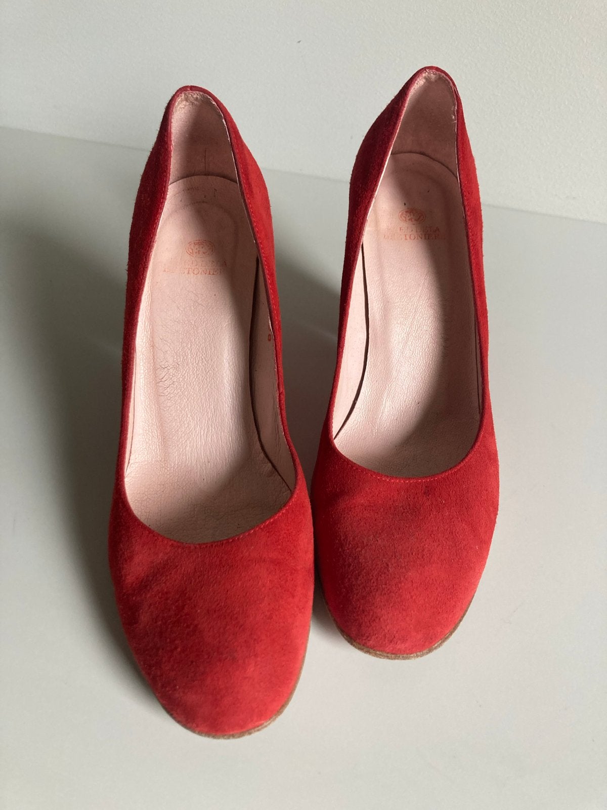 Rode suède pumps van Fred de la Bretoniere, maat 38, Kleding | Dames, Ophalen, Gedragen, Rood, Pumps