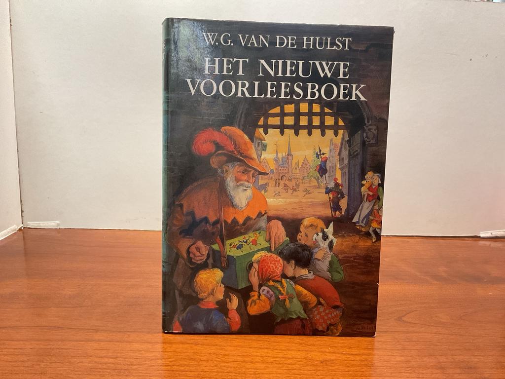 Het Nieuwe Voorleesboek - W.G. van de Hulst, Boeken, Ophalen of Verzenden, Zo goed als nieuw, Fictie algemeen