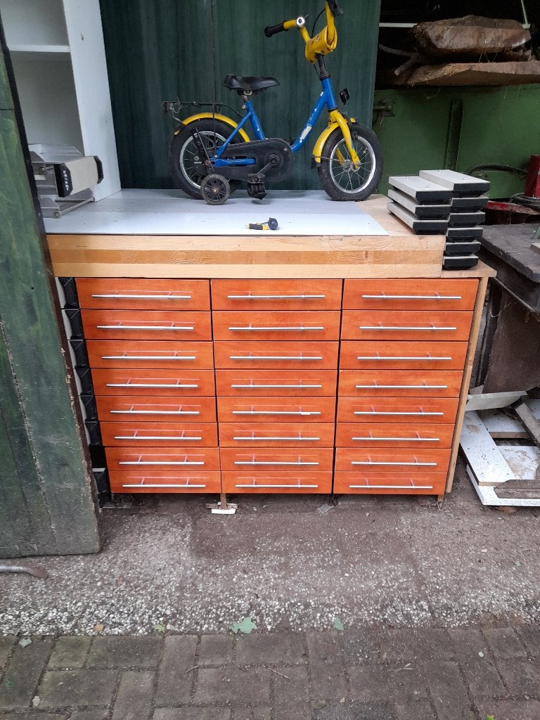 werkbank voor afhalers en bezorgers in de apotheek r+r, Ophalen, Overige materialen, 50 tot 100 cm, Minder dan 100 cm