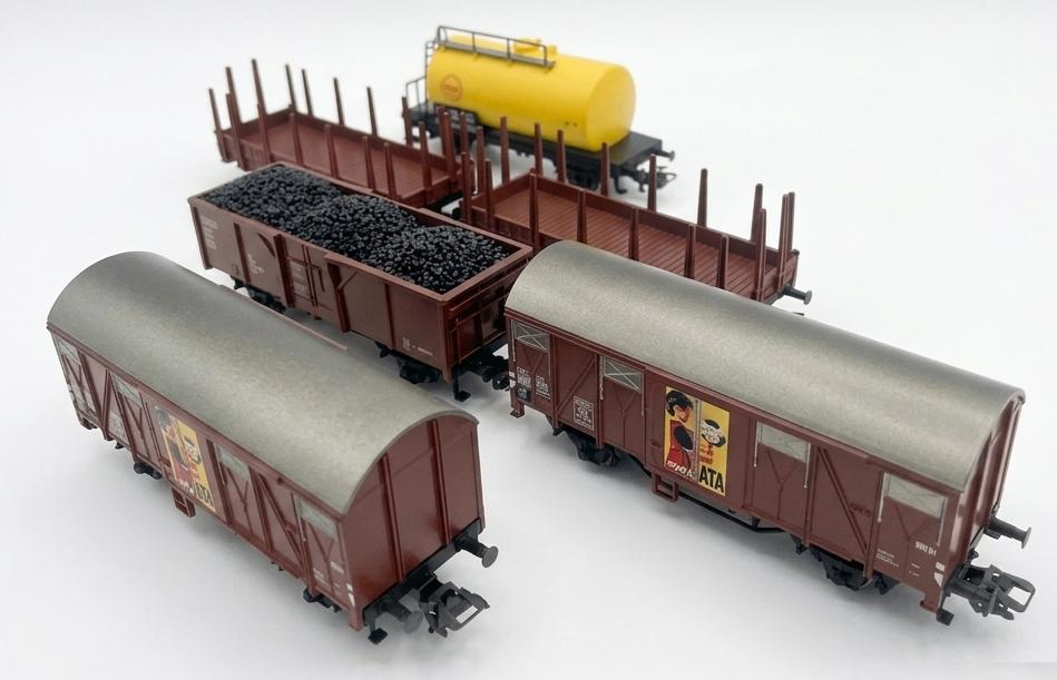 Märklin z.g.a.n. 6 goederenwagons uit startsets, Wisselstroom, Wagon, Ophalen of Verzenden, Zo goed als nieuw