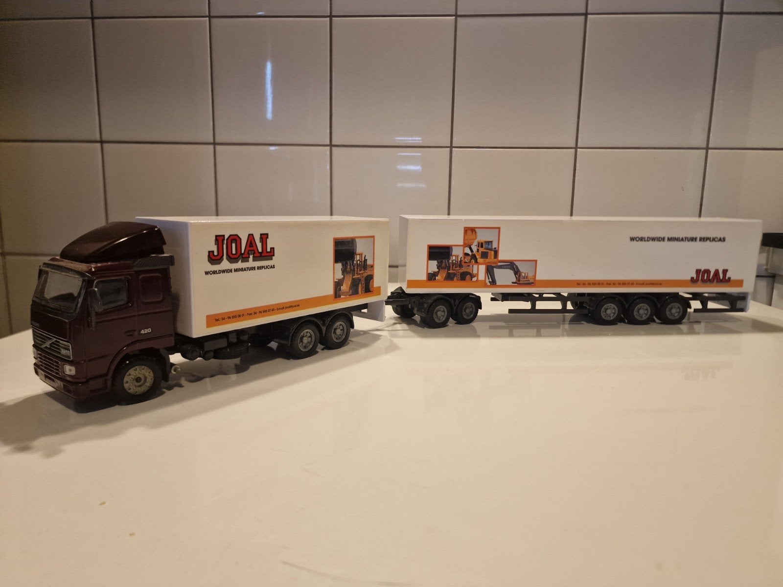 Joal 1/50 Volvo FH12 LZV, Hobby en Vrije tijd, Ophalen of Verzenden, Gebruikt, Bus of Vrachtwagen, Overige merken