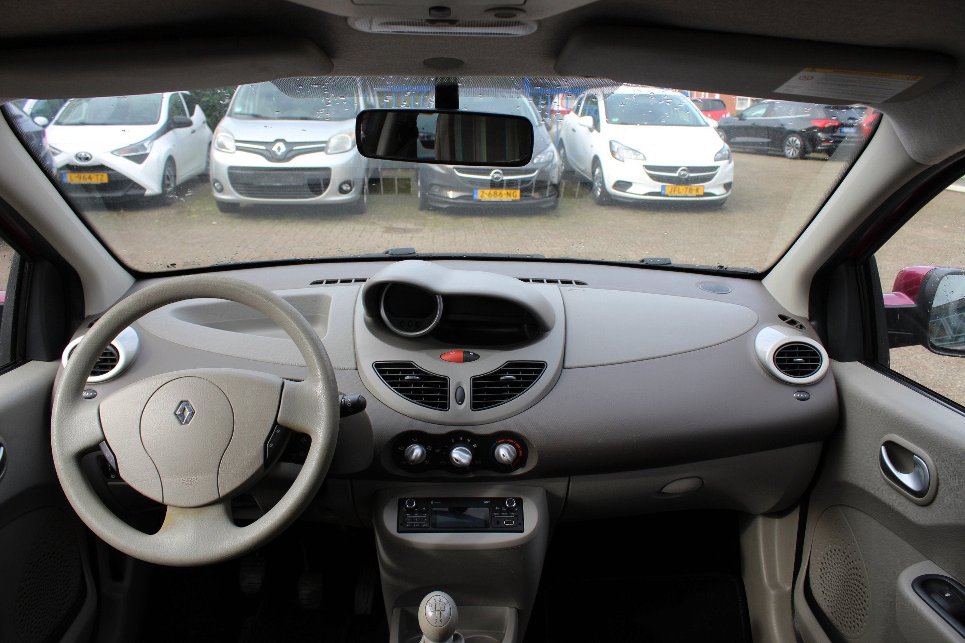 Renault Twingo 1.2 16V "Authentique" Cruise - Summer Top !, Auto's, Voorwielaandrijving, Gebruikt, Zwart, 894 kg