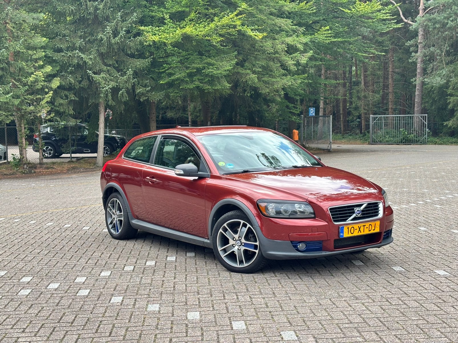 Volvo C30 1.8 2007 Rood - Nieuwe APK, Auto's, Volvo, 125 pk, 4 cilinders, 4 stoelen, Particulier