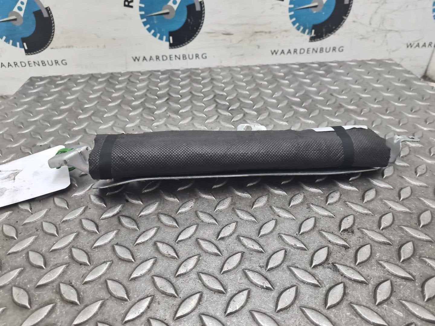 VOLVO XC90 XC90 T8 TWIN ENGINE AIRBAG LINKS 2016, Ophalen of Verzenden, Gebruikt, Stiba lid
