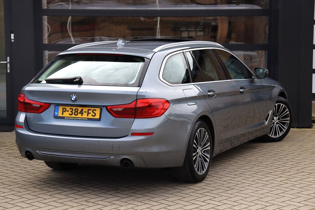 BMW 5-serie Touring 530d xDrive High Executive | Dealer Onde, Auto's, BMW, Automaat, Gebruikt, Euro 6, 2993 cc