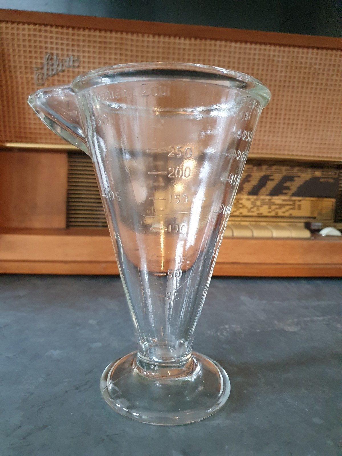Antieke  Poncet maatbeker -  jaren '20 mint conditie €25, Antiek en Kunst, Ophalen of Verzenden